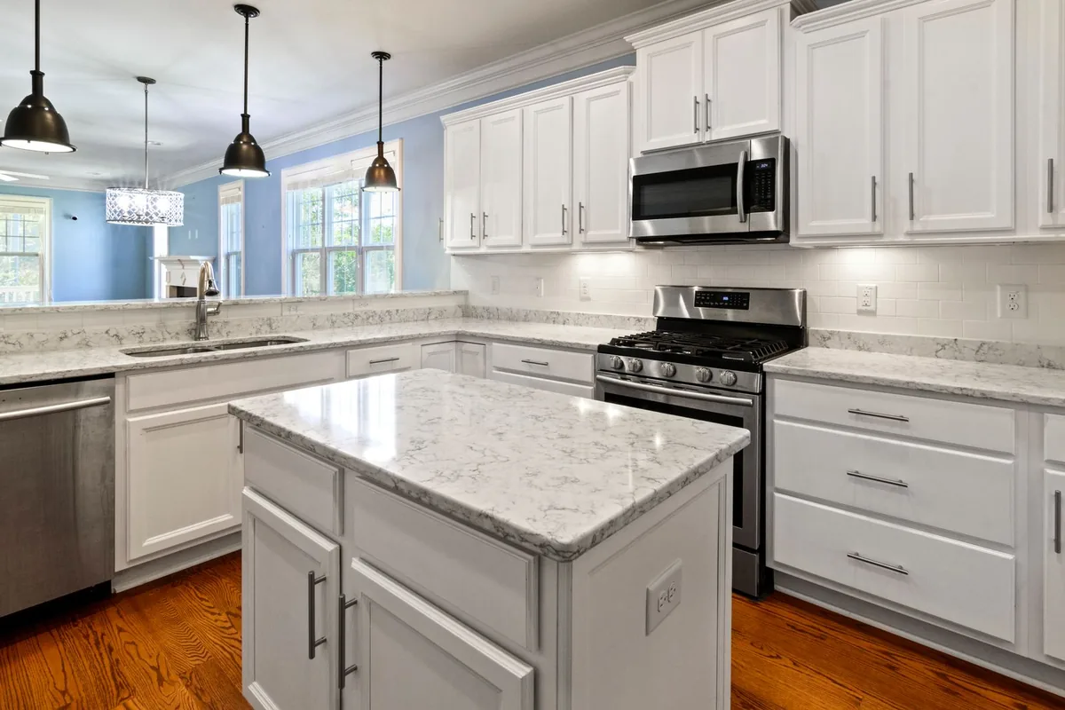 Filth & Squalor Cleanup in Suwanee, GA